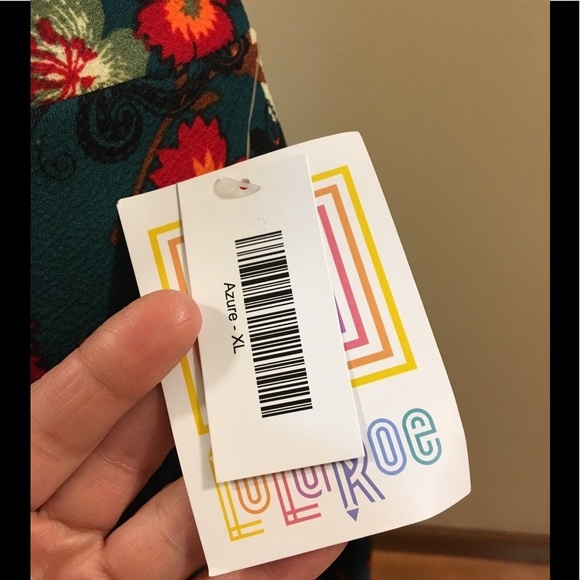 NWT Lularoe Azure Floral Woman’s Skirt - Picture 4 of 6